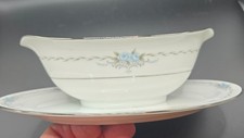 Style House 1960s Corsage Gravy Sauce Boat With Attached Under Plate