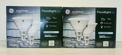 GE Outdoor 90w Rep LED Flood Bulbs PAR38 Med Base Wet Rated Daylight 1050 2-Pack