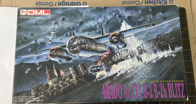 DML ARADO Ar 234 B-2/B-26 BLITZ  1/72 scale plastic model