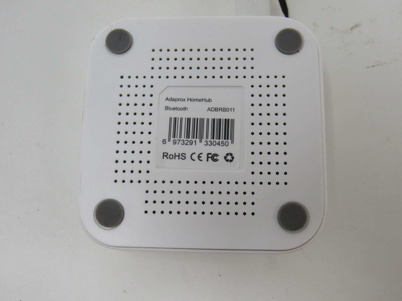 Adaprox Smart Button Fingerbot ToolPack, Hub, and Fingerbot Plus Lot of 7 thumbnail