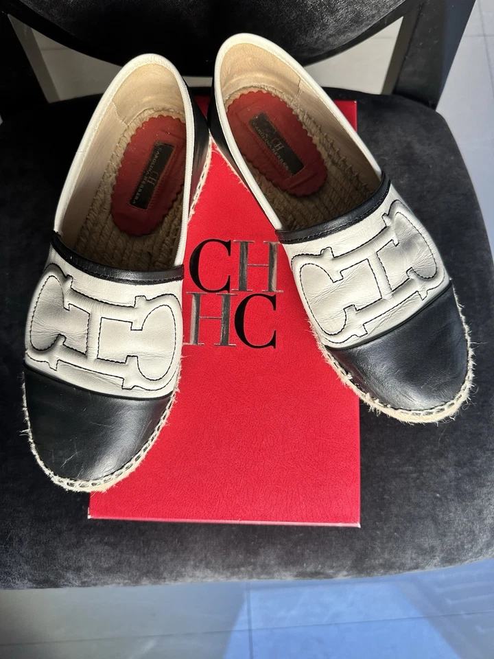 CH Carolina Herrera Initials Insignia Patent Leather Espadrilles Flats Size 37 - Image 3 of 4