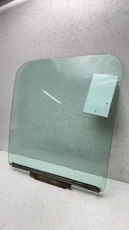 1975-1991 Ford FORD VAN E150 Right Front Door Glass/window — 第 3/4 张图片
