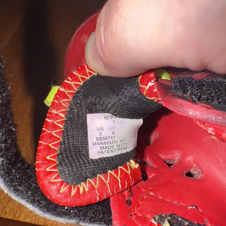 Stride Rite Made2Play M2P красный черный туфли водонепроницаемый мальчиков ясельного возраста размер 5 - Изображение 3 из 3