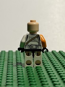 LEGO Star Wars Airborne Clone Trooper 212th Minifigure Utapau Trooper 75036 Rare