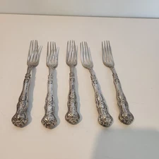 1847 Rogers Bros Vintage Grape Pattern Hollow Handle Luncheon Forks Lot of 5