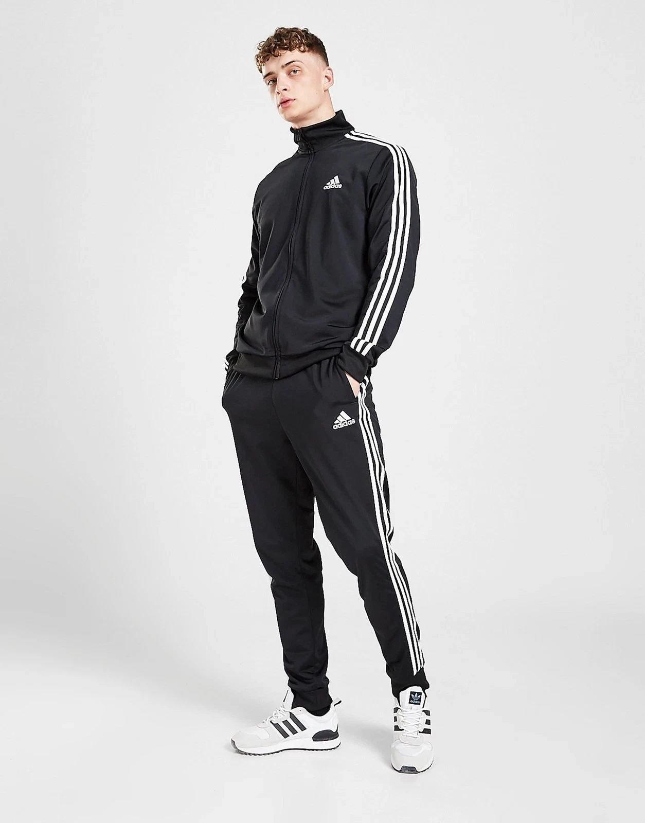 Mens Adidas Tracksuit Bottoms Top Zip Jacket Black Trousers Track Pants S M L XL
Opens in a new wind