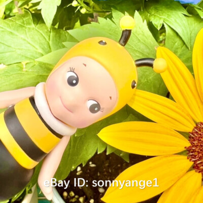 Sonny Angel Flower Series REFINED Version 2019 Bee Secret Mini
