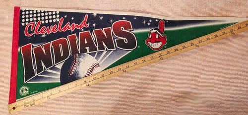 Cleveland Indians Pennant Vintage Chief Wahoo 1996 - Picture 5 of 6
