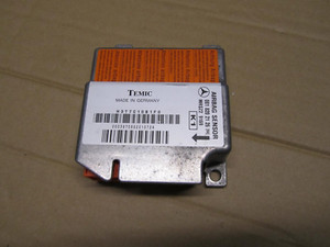 Mercedes Benz W210 W202 R129  Airbag Steuergerät Sensor A 0018202126  MRSZ2 9169