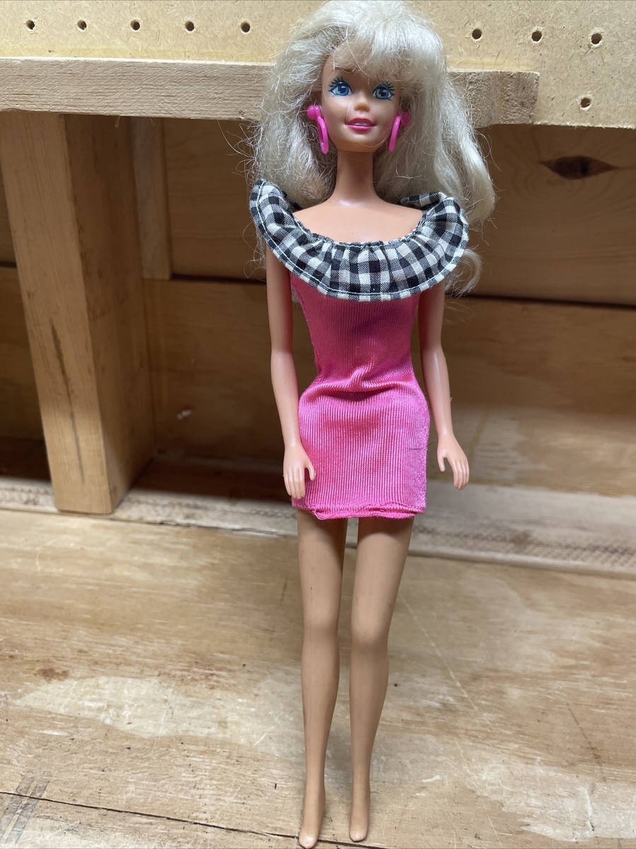 1976 vintage Blonde BARBIE DOLL pink earrings PINK DRESS