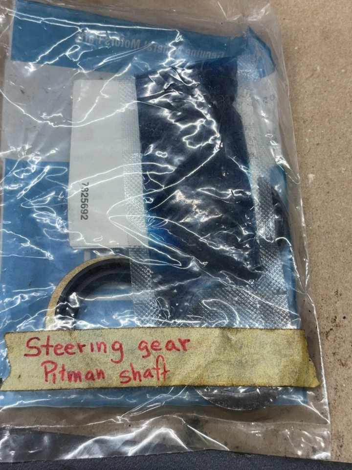 7826470 NOS GM ENGRANAJE DE DIRECCIÓN PITMAN EJE SELLO Foto 4 de 4