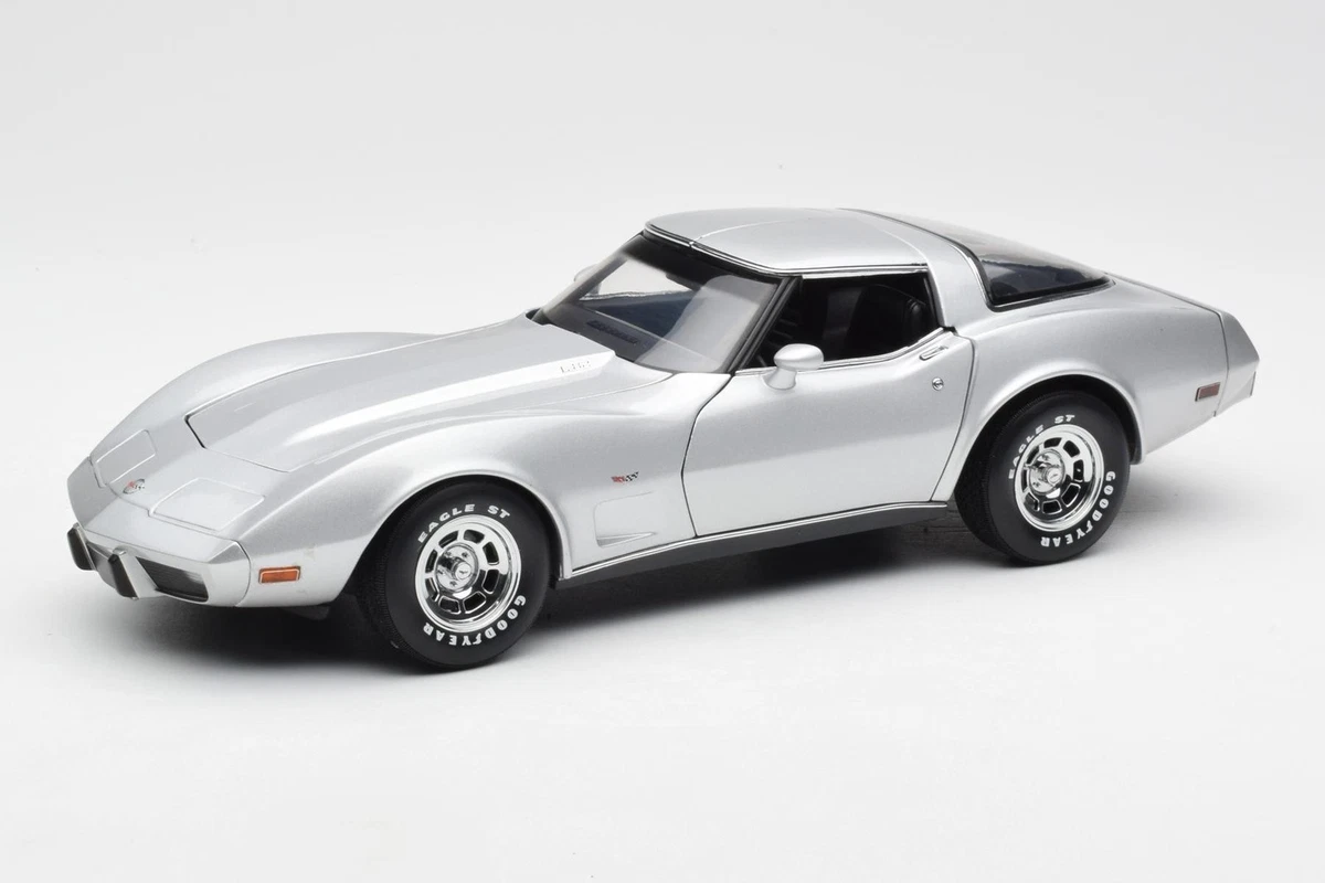 UT Chevrolet Corvette Contemporary Manufacture Diecast Cars for