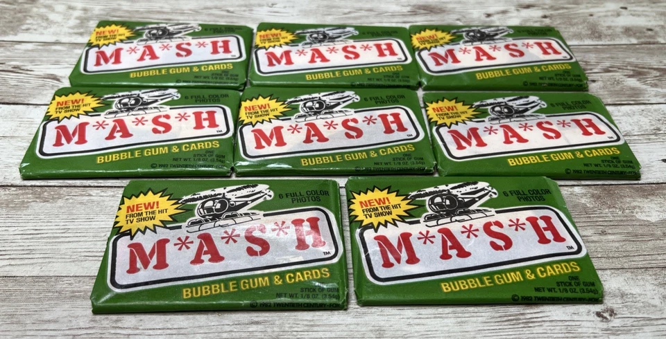 Lote de 8 tarjetas coleccionables de la serie de TV MASH de 1982 Hawkeye Hot Lips Klinger Foto 2 de 4