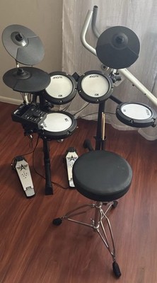 Aroma TDX-15B Digital Drum Set With Silicon Pad