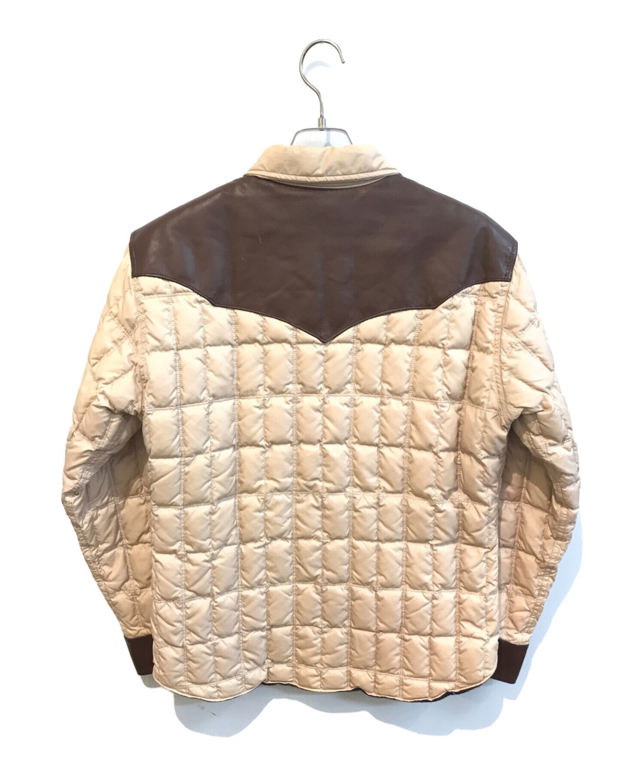 FLAT HEAD Leather switch down jacket Size: L Beig… - image 2