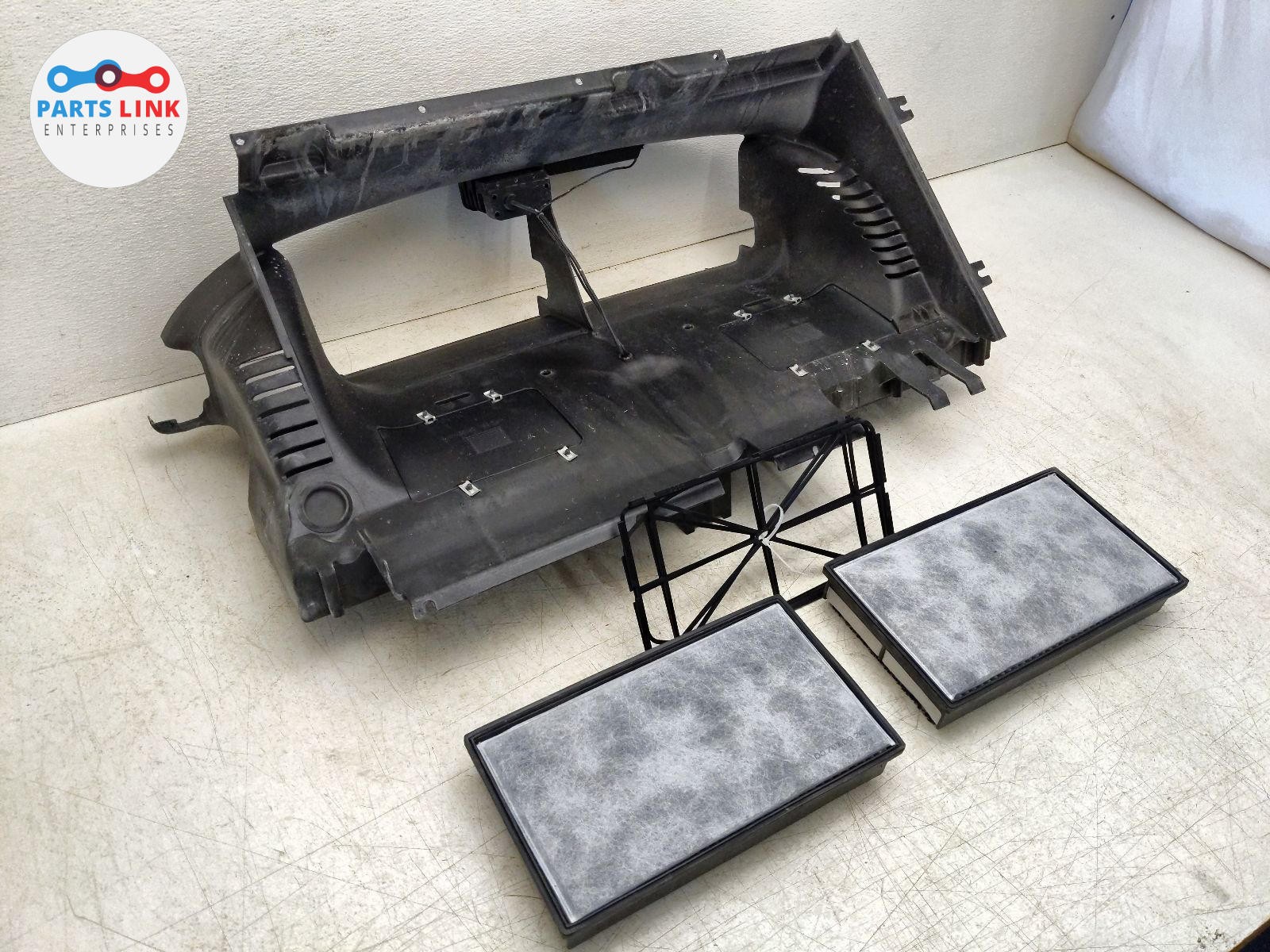 2008-14 FERRARI CALIFORNIA AIR INTAKE CLEANER BOX FILTER MOUNT DUCT GUIDE F149