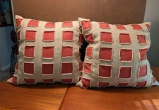 Pair Of Beautiful Ryan Studio Rust And Beige 22x22 Woven Linen Pillows Duck Down
