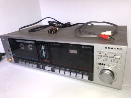 Sanyo RD-W55 Vintage Cassete Stereo Player Works Excellent Synchronized Dubbing