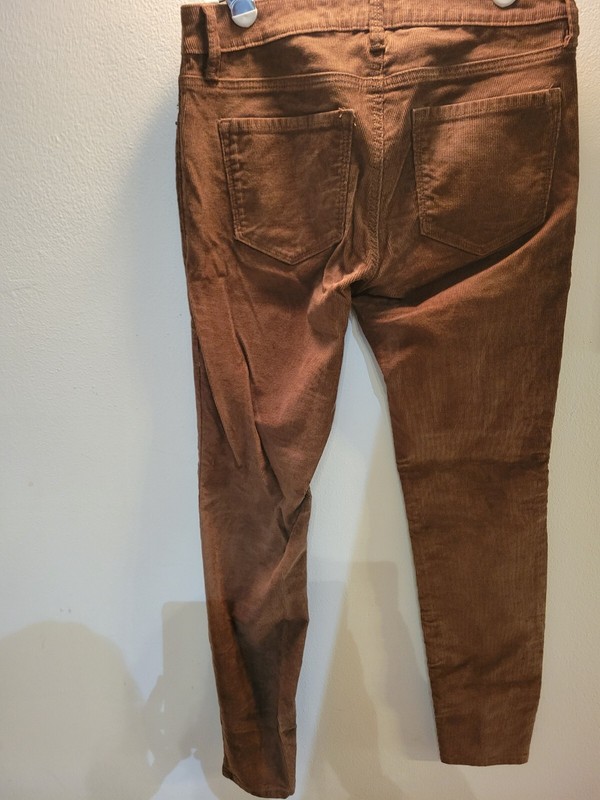 Old Navy Rockstar Super Skinny Women’s Corduroy Pants Sz 6 Color Brown Pockets