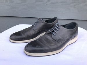 ecco gray shoes