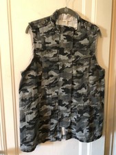 Mystree Vest 100% Cotton Camo Size L Nwt