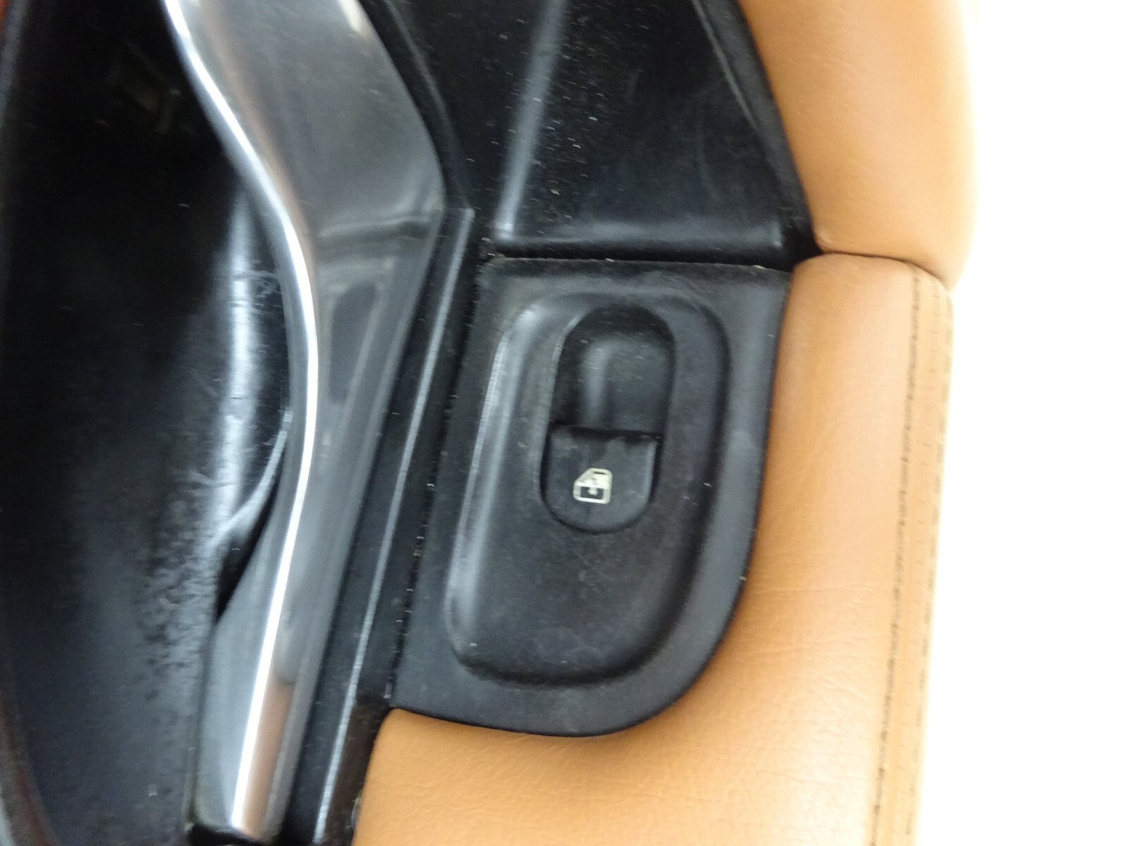 2003-2008 Maserati Quattroporte M139 Rear Left Door Panel Brown OEM DE2209135