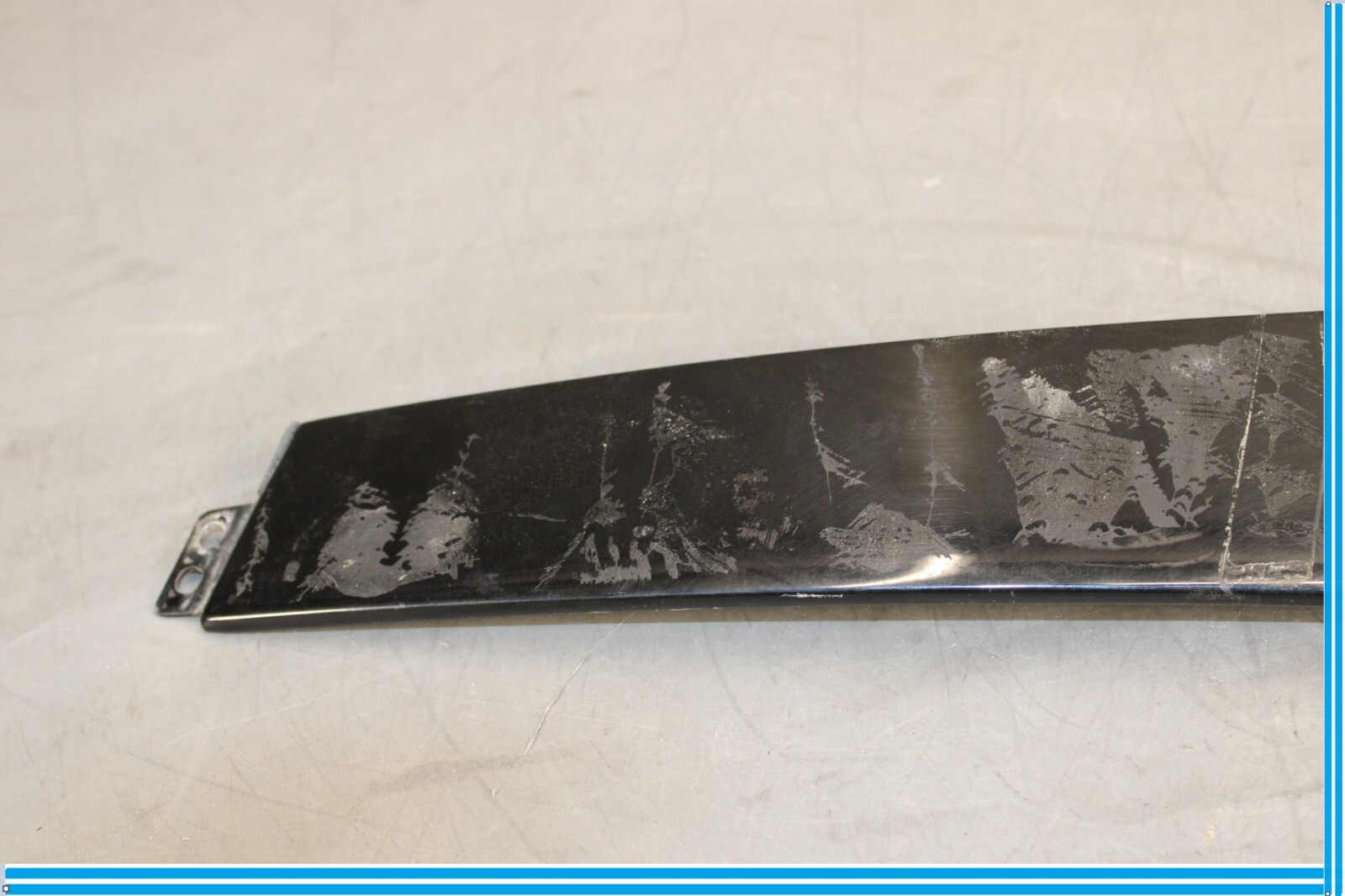 Bentley Continental 2006-2012 Front Right Pillar cover Black