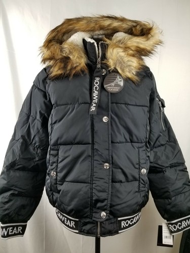 ROCAWEAR PUFFER JACKET. HOODED WITH ZIP 
