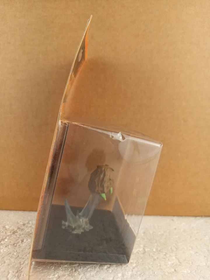 Yu-Gi-Oh Serie 1 Kuriboh Figura Coleccionable Sobre Base NECA 2003 NUEVO Sellado Sin usar, en caja Foto 4 de 4