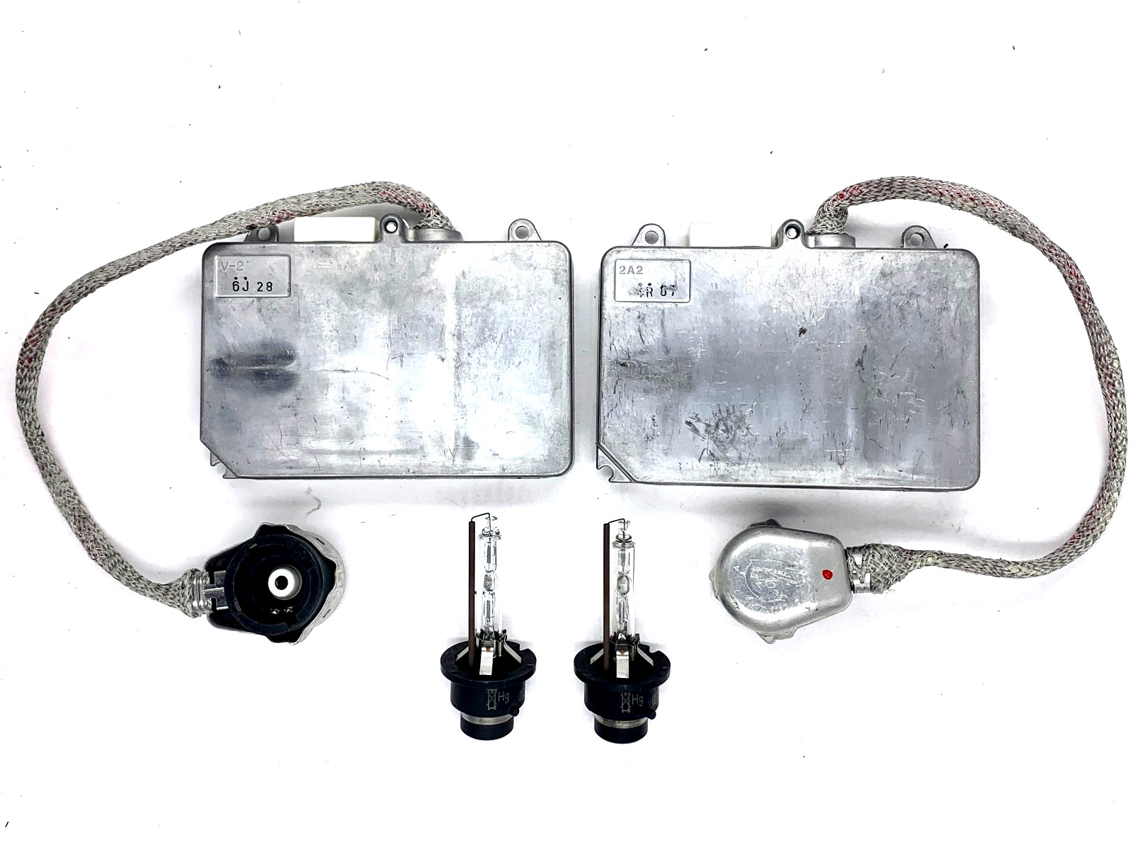 Bentley Continental GT 2004-2010 Headlight bulbs 2 pcs