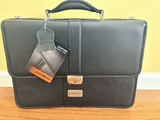 Samsonite  Leather Flapover Business Case, Bl...