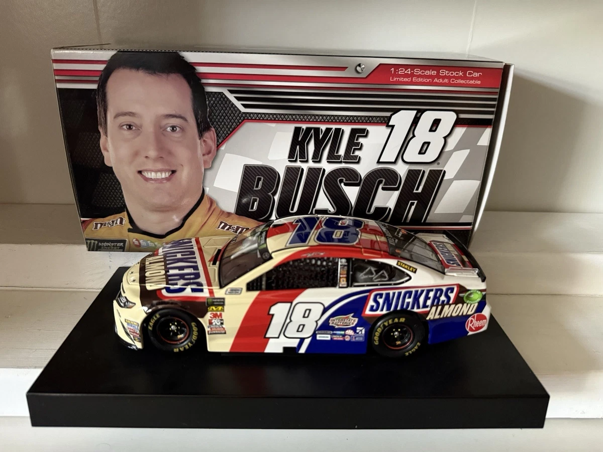 Action Kyle Busch Diecast Racing Cars 2018 Vehicle Year for sale