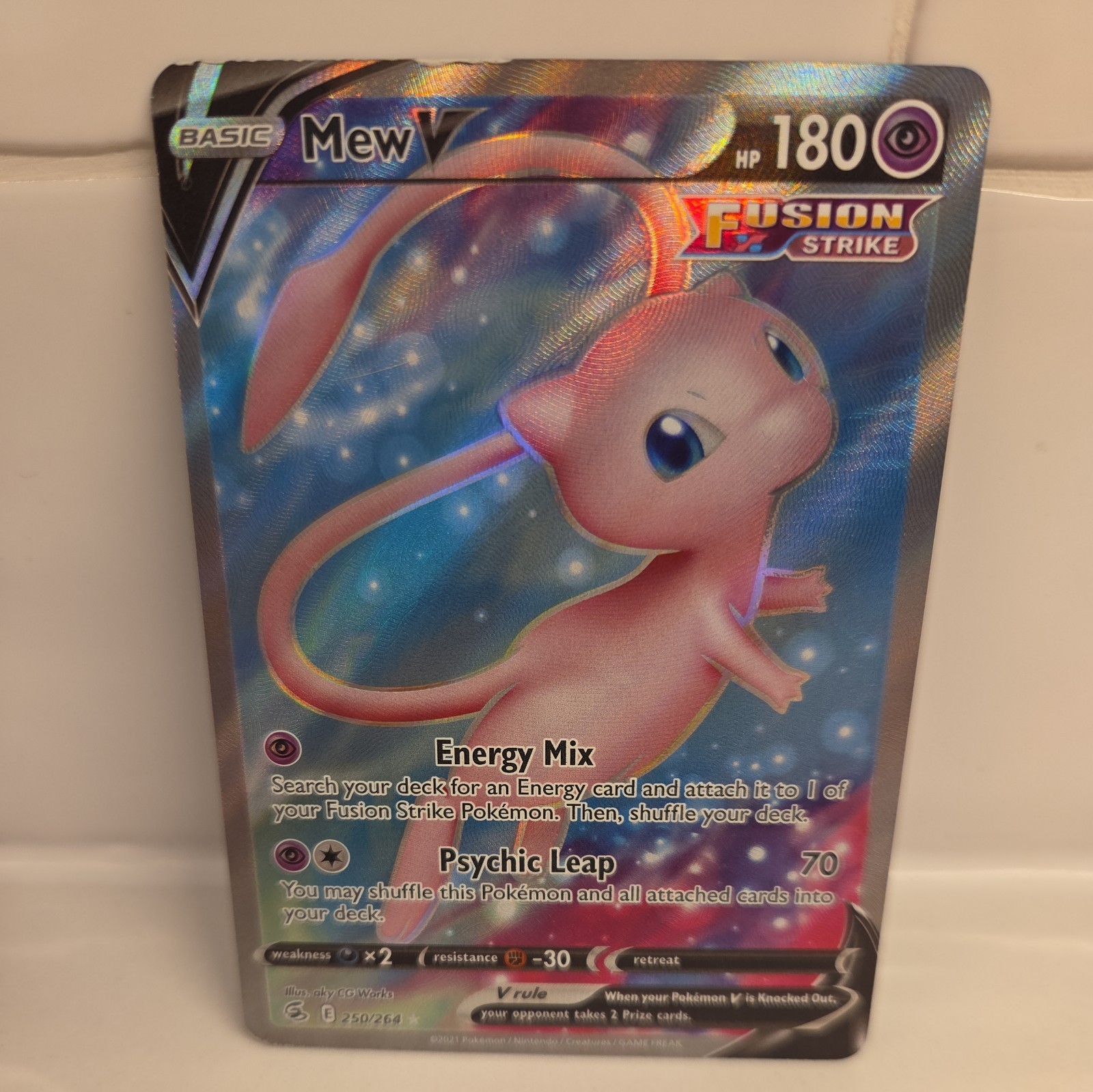 Pokemon Mew V (Full Art) 250/264 Fusion Strike NM