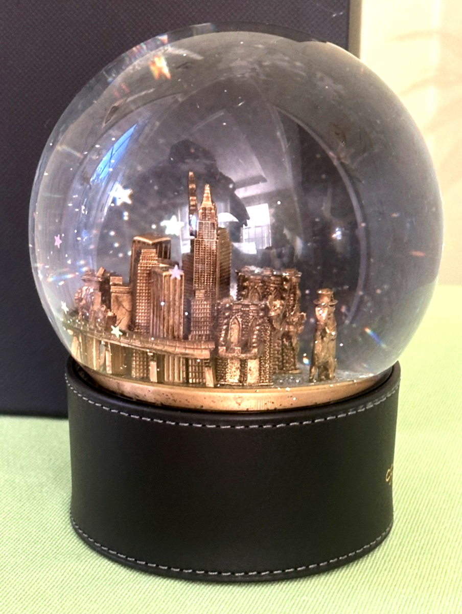 COACH SNOW GLOBE WITH REXY AND SNOWMAN:NIB BLACK/BRASS CCT00 | eBay COACH SNOW GLOBE WITH REXY AND SNOWMAN:NIB BLACK/BRASS CCT00 | eBay