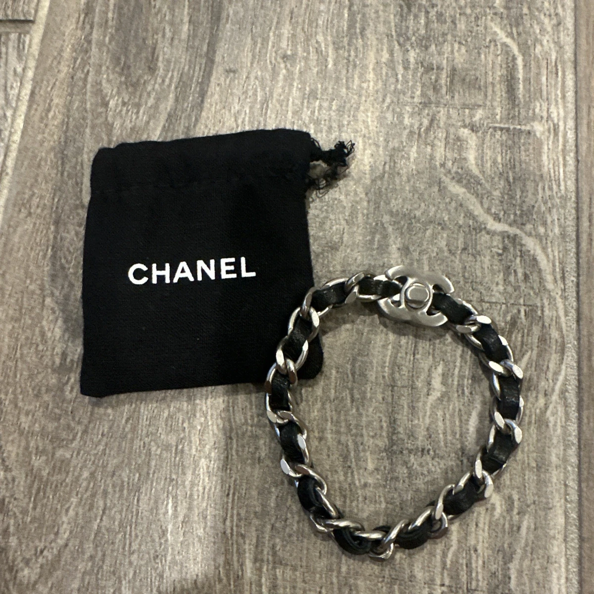CHANEL ブラックレザー ブレスレット CHANEL Black Fashion Bracelets for sale | eBay
