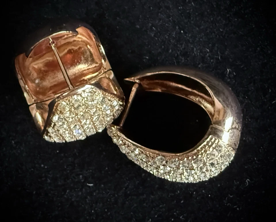 Joan Boyce Pavé 水晶耳环 玫瑰金 签名 — 第 4/4 张图片