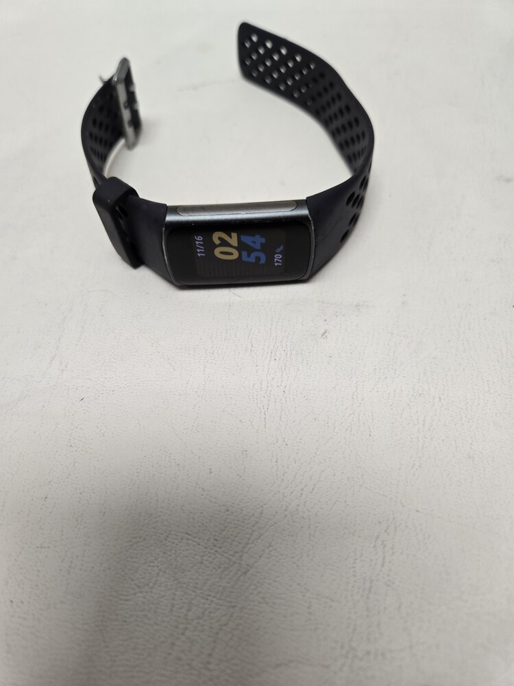 Fitbit Charge 5 Advanced Health Fitness Tracker FB423 with Enhanced Features-image