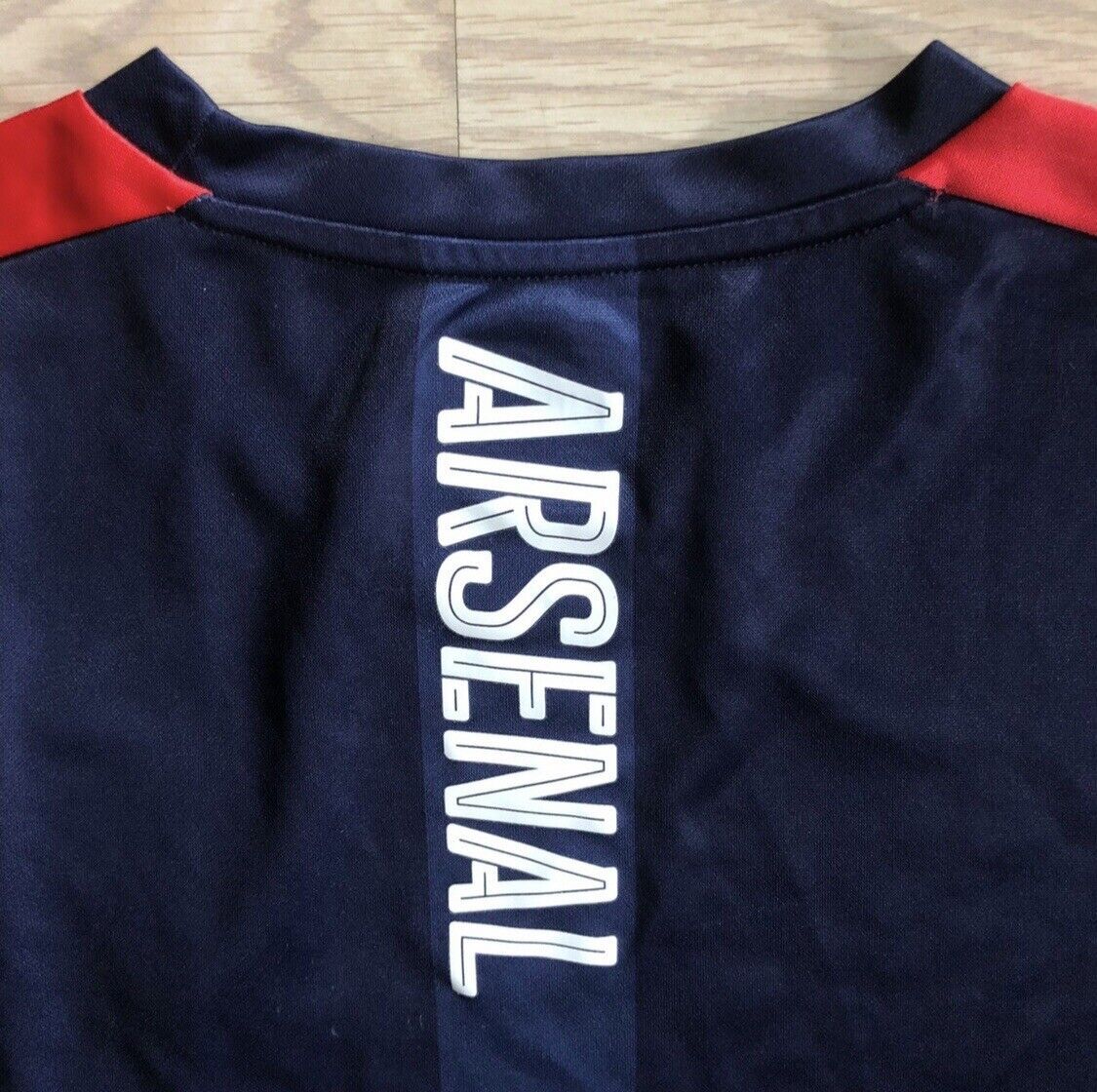 ARSENAL PUMA 2016/2017 FOOTBALL TRAINING JERSEY SIZE “S” 749757