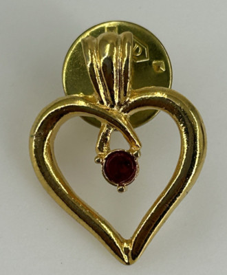Vintage Open Hear Red Faceted Rhinestone Lapel Hat Pin Love Valentines Jewelry