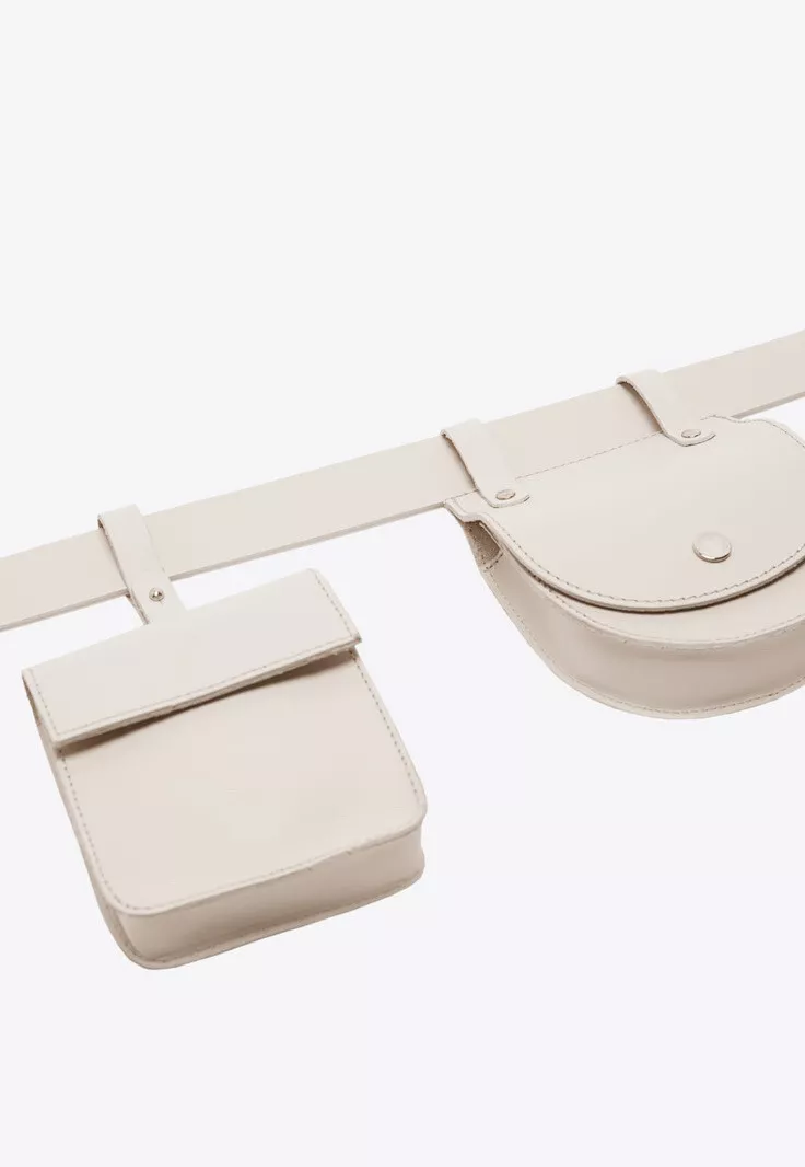 Leather belt outlet with coin pockets