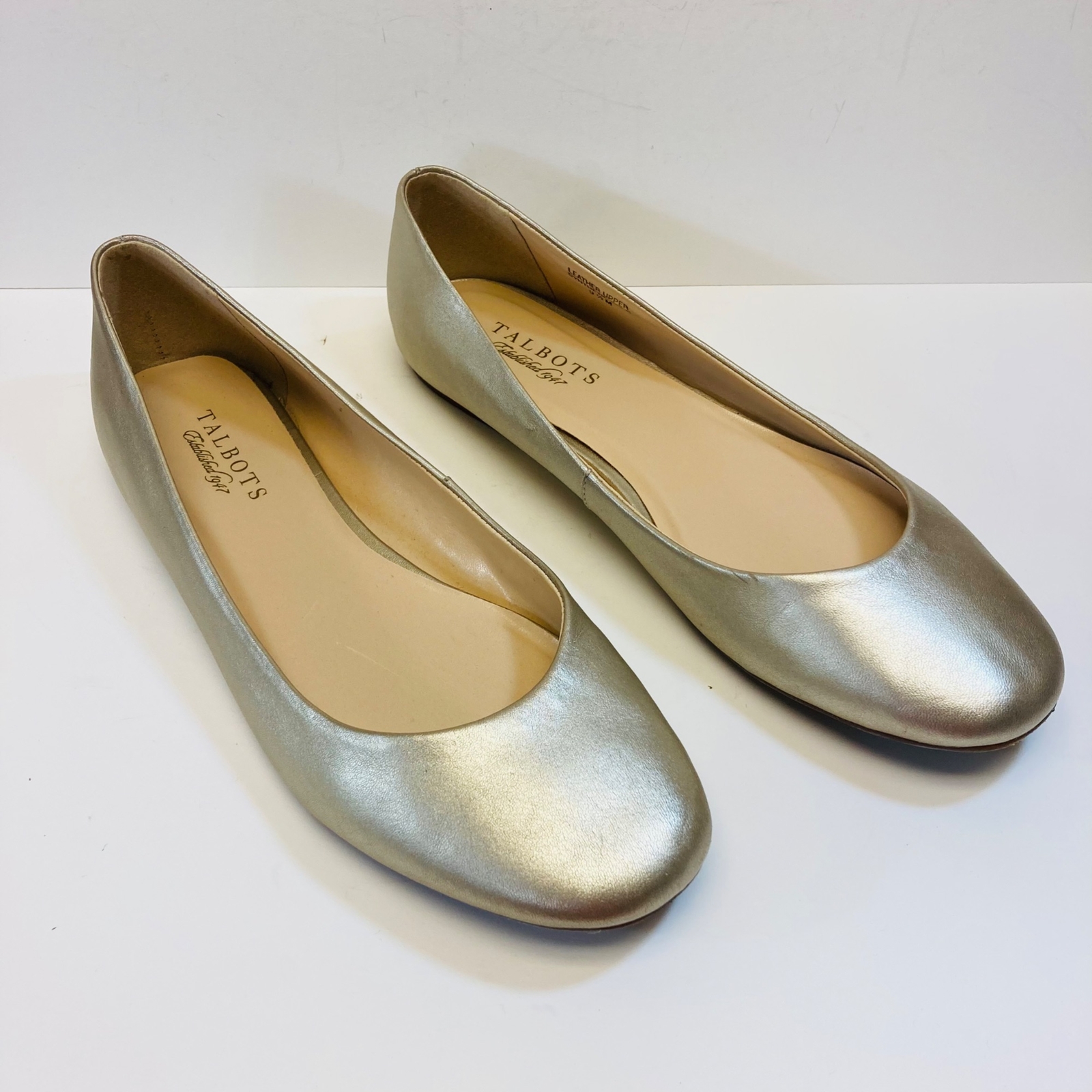 Talbots Gold Ballet Flats Leather 9.5 as is Gem