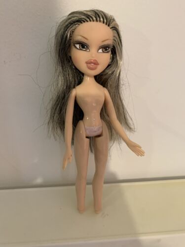 Bratz Rock Angelz Cloe Doll Original 2001 MGA Doll Nude No Feet