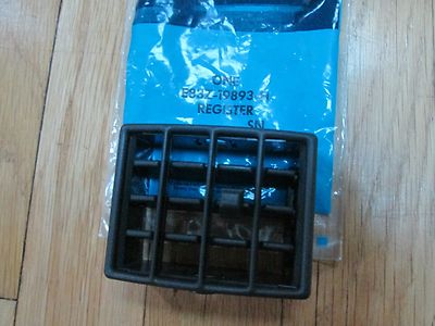 NOS 1988 1989 FORD TEMPO A/C DASH VENT SMOKE