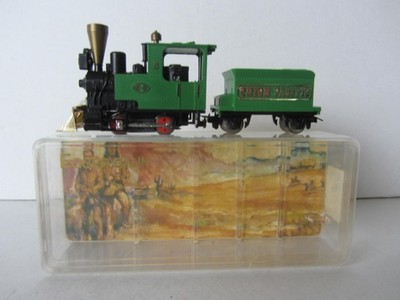 EGGER BAHN  DAMPFLOK NR 5 GRÜN  UNION PACIFIC  BAHN H0 e SCHMALSPUR MIT OVP