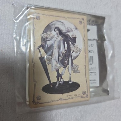 Identity V Art Collection Square Can Badge - Black and White Impermanence