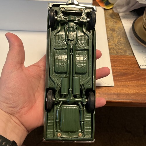 1970 Pontiac Bonneville Plastic Promo Model 1/25 Scale Dark Green Bank? - Picture 12 of 13