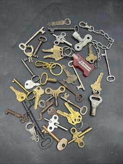 Lot of Vintage Skeleton Keys Mix Of Shapes And Sizes. ML