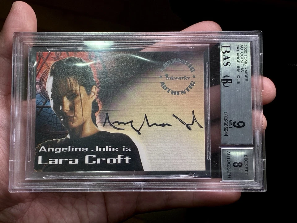 2000 Inkworks Tomb Raider ANGELINA JOLIE Auto SSP A1 RARE BGS 9 Mint Beckett - Image 4 of 4
