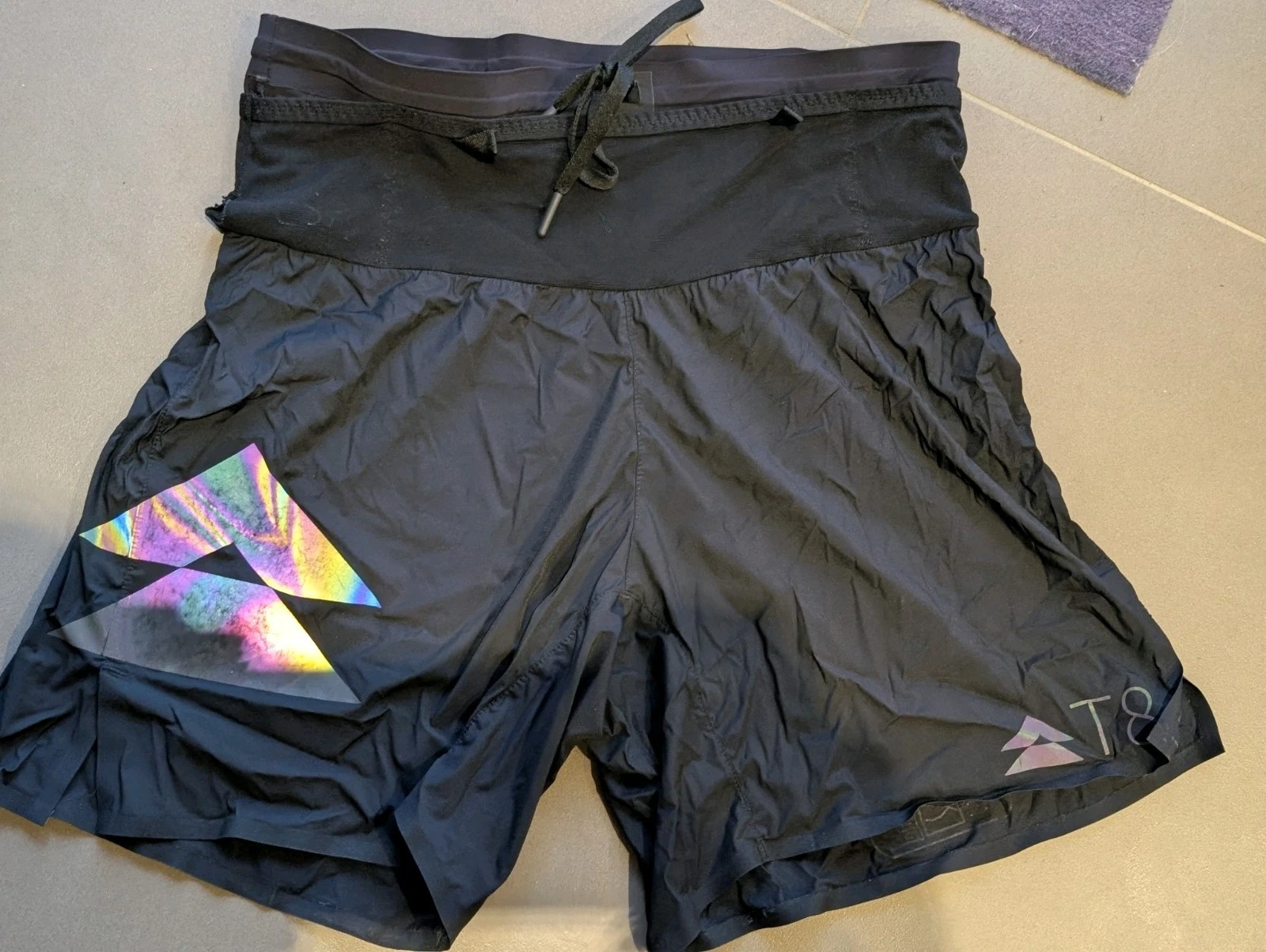 T8 trail Running Shorts Women small
Opens in a new window or tab