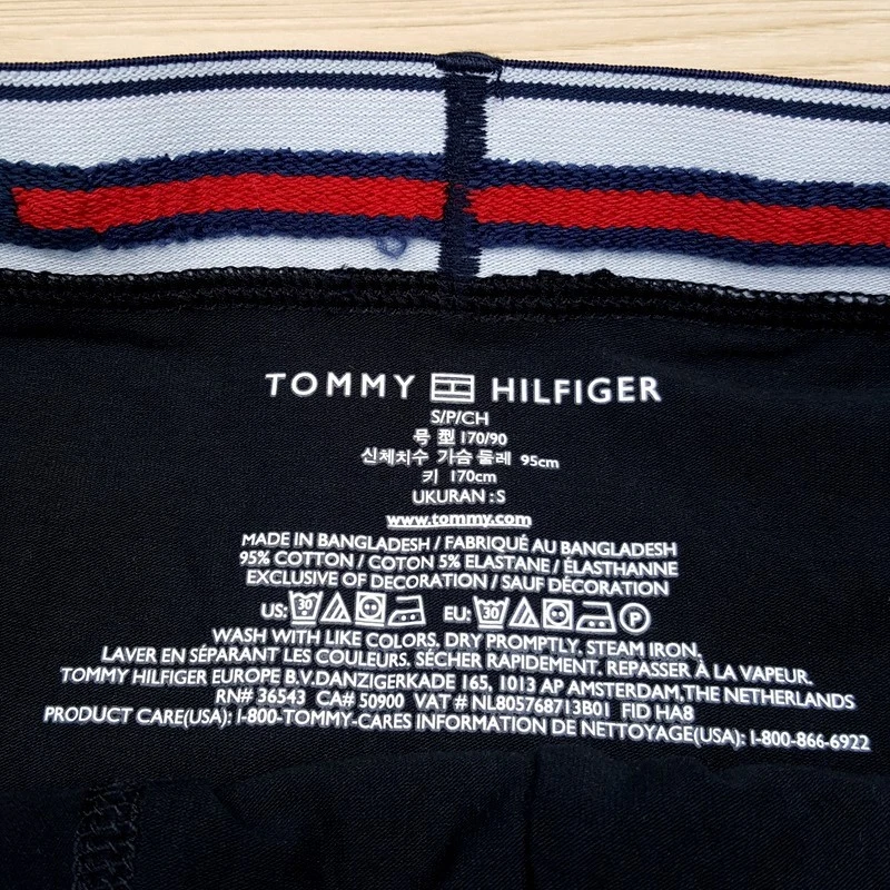 Calzoncillos boxer TOMMY HILFIGER para hombre pequeños negros lisos mezcla de algodón logotipo Foto 2 de 3